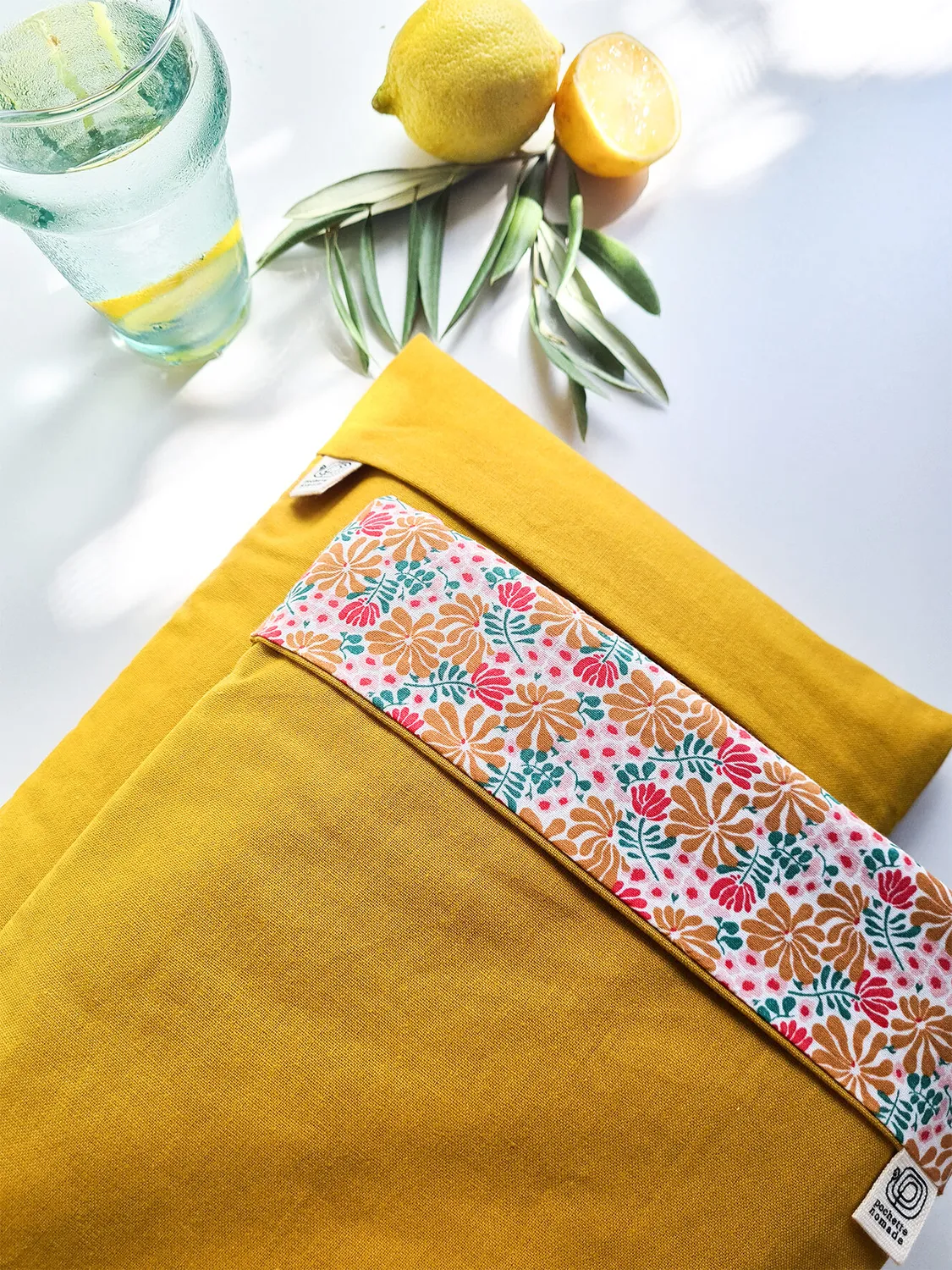 Pochette Nomade Modestine pochette livre déperlante