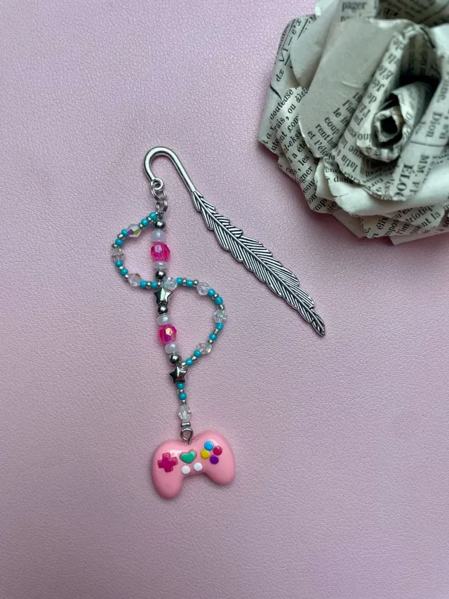 Pages en perles marque-page perles manette rose fait main